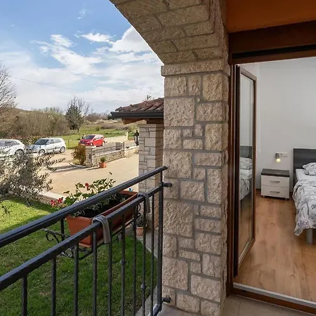 Apartman Nina 2 Appartement