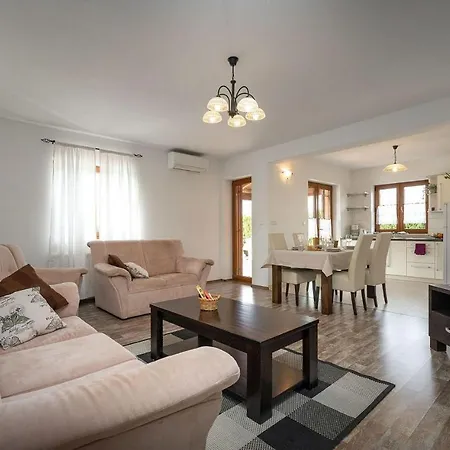 Apartman Nina 2 * Poreč