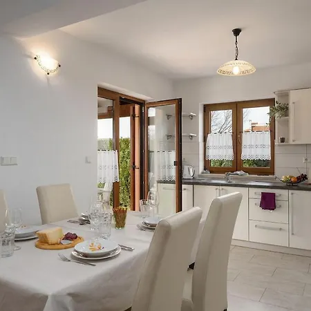 Apartman Nina 2